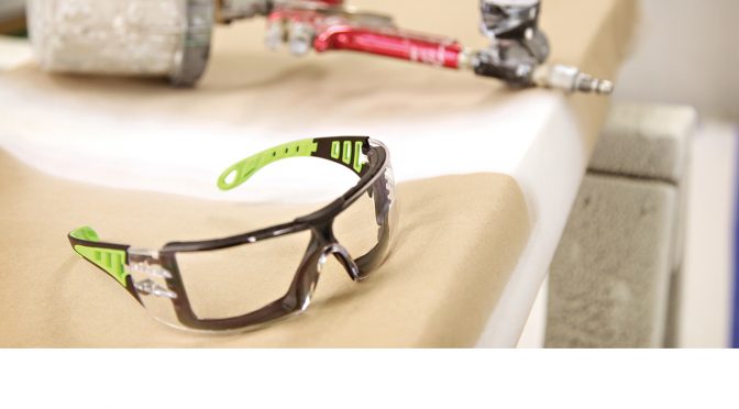 Nuevas herramientas para pintores pro: gafas protectoras E-Z Clean<sup>™</sup>